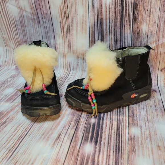 FABULOUS vintage Emu platform booties! 😍 - Picture 3 of 12